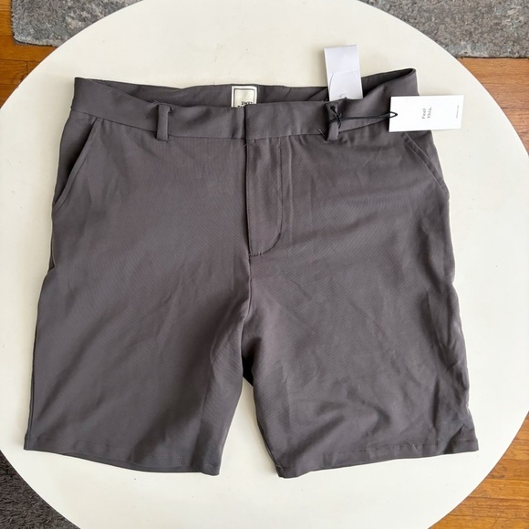 Swet Tailor Men’s 9” Everyday Chino Short Gray Size 33 New Performance Stretch - Picture 1 of 7